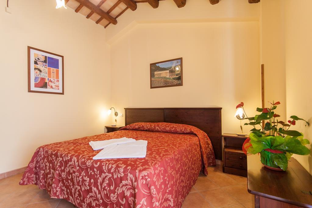 Casa Vacanze S. Marco Valderice Ruang foto