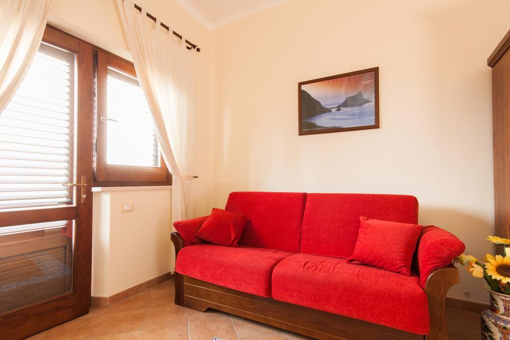 Casa Vacanze S. Marco Valderice Ruang foto