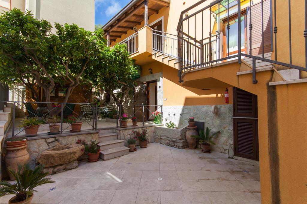 Casa Vacanze S. Marco Valderice Ruang foto