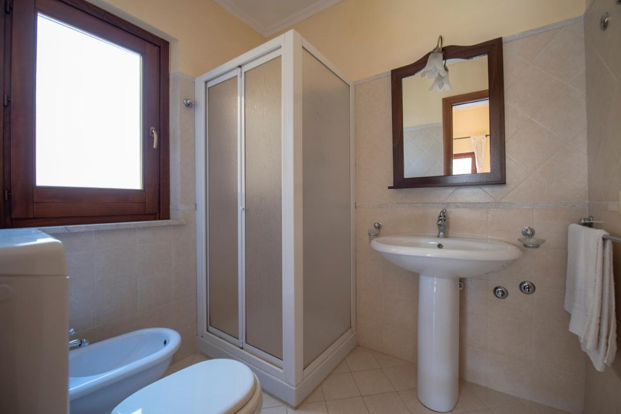 Casa Vacanze S. Marco Valderice Bagian luar foto